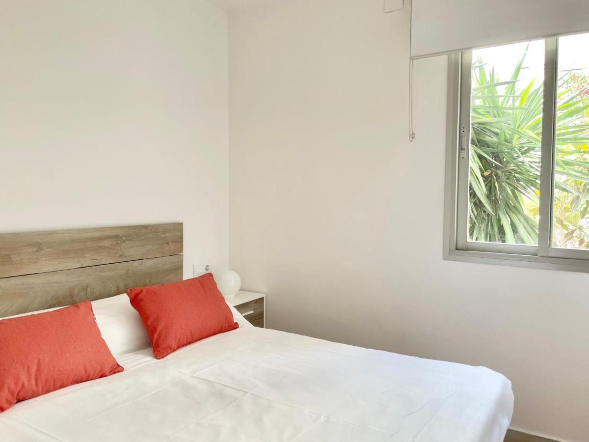 Luminoso Apartamento Frente Al Mar Con Piscina Roses Eksteriør bilde